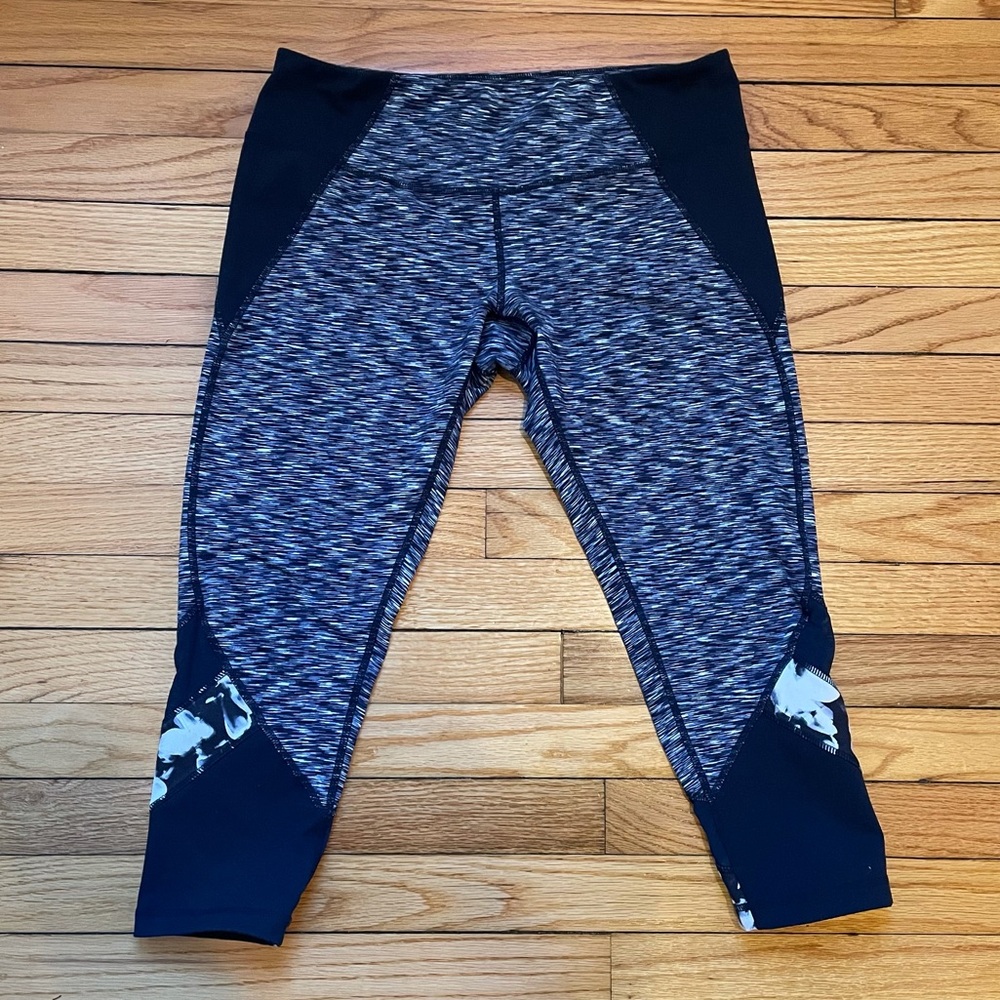 Zella Cropped Leggings